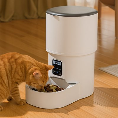 Distributeur croquettes chat avec autonomie prolongée
