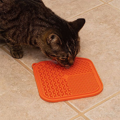 Tapis de lechage chat orange pastel